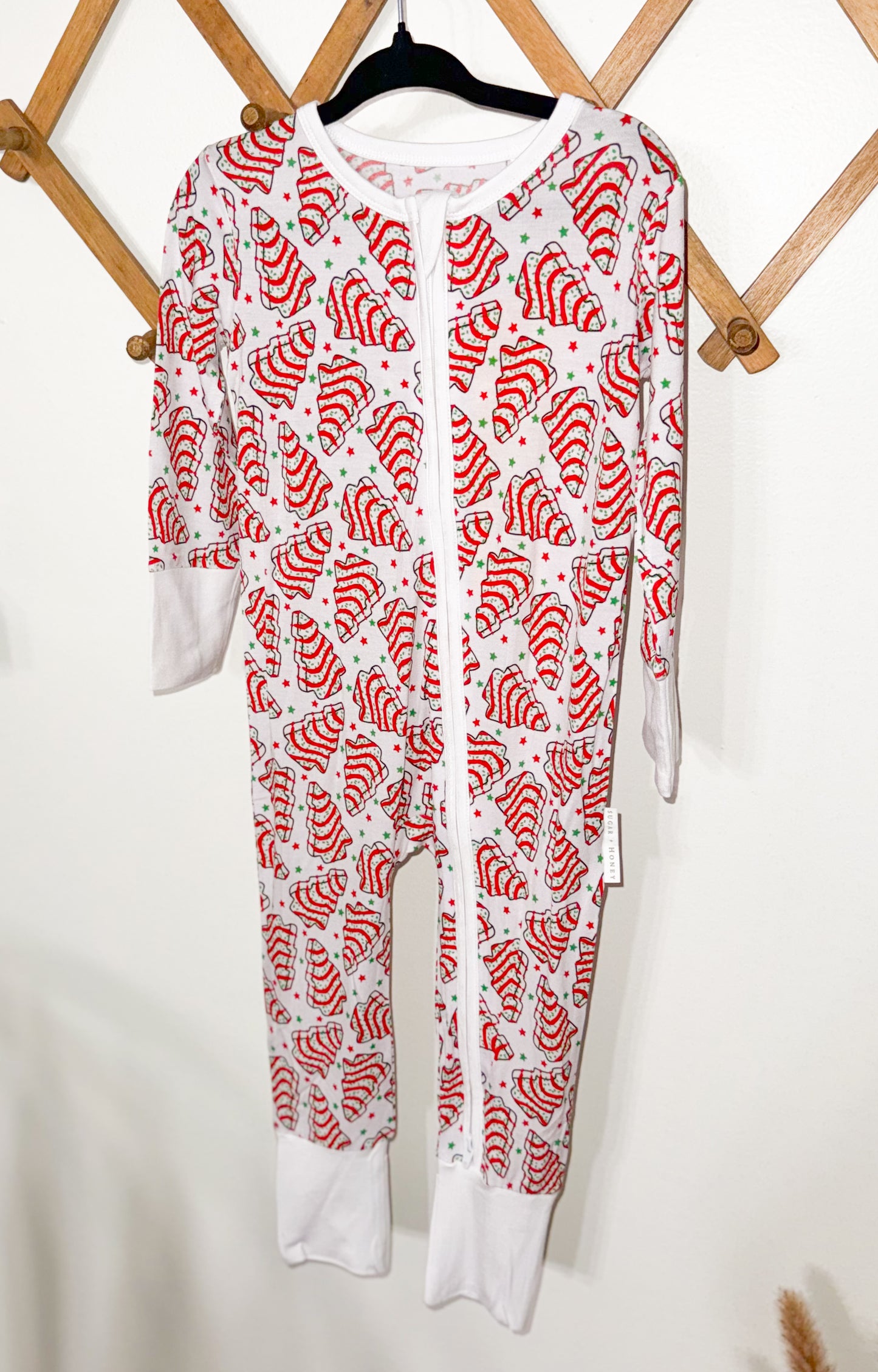 Christmas Tree Cakes Sleeper