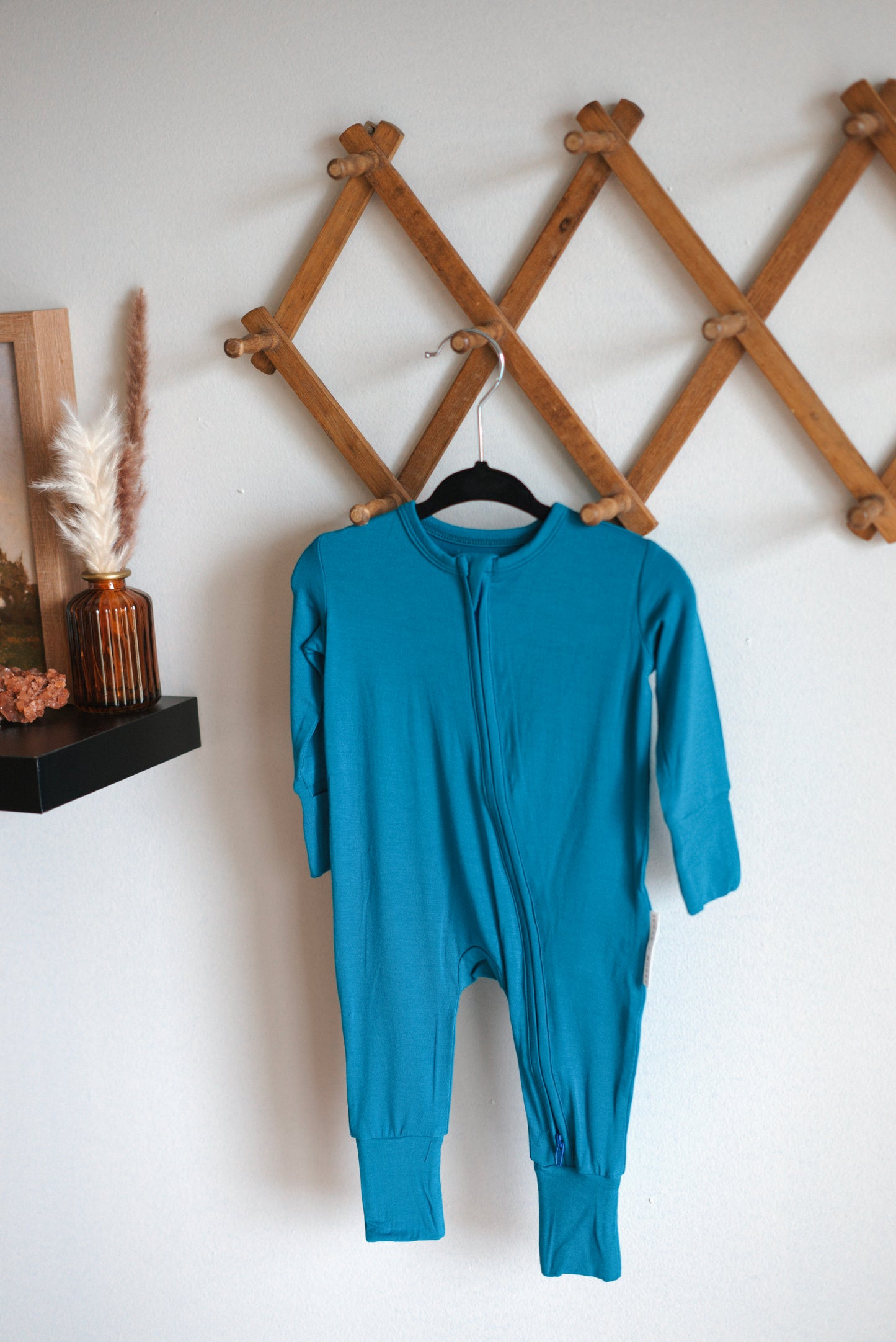 Peacock Bamboo Sleeper