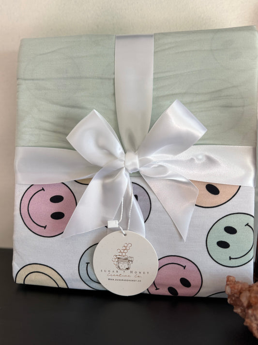 Pastel Vibes Bamboo Blanket